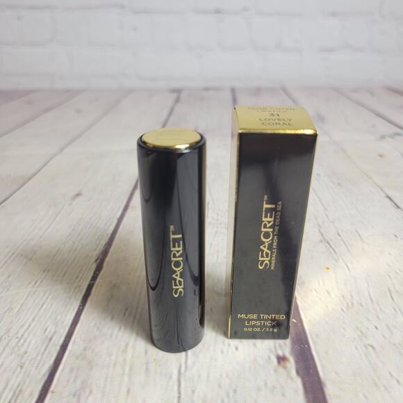 Seacret Muse Tinted Lipstick Lovely Coral NEW Make-Up Lips - Picture 2 of 4